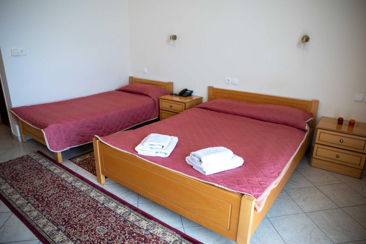 Hotel Kastro Sérvia Exteriör bild