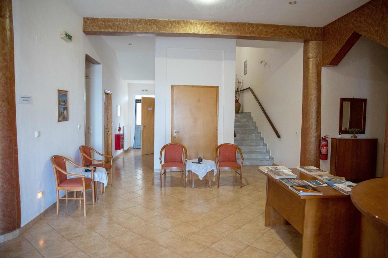 Hotel Kastro Sérvia Exteriör bild